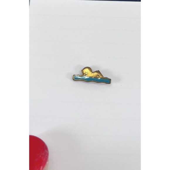 Vintage Boys Scouts of America BSA Swimming Pin Water Boy Webelos Cub Scouts - Picture 2 of 3